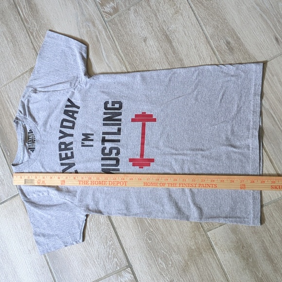 State Fitness Everyday I'm Mustling Long Length Short Sleeve Tee - Picture 5 of 6